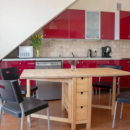 Apartament Z Balkonem I Parkingiem Rewal