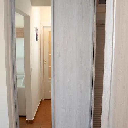 Apartment Apartament Z Balkonem I Parkingiem Rewal